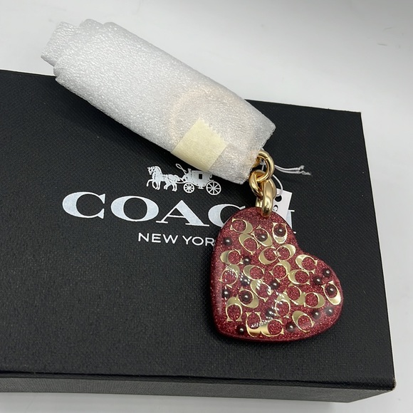 Coach Signature Heart Bag Charm - Picture 3 of 4
